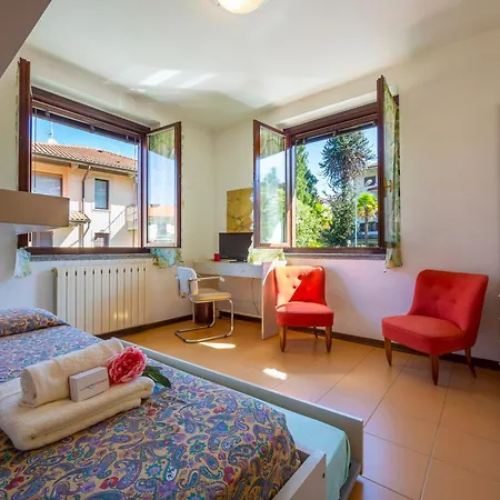 Appartamento Gaya 2Br With Terrace - Happy Rentals