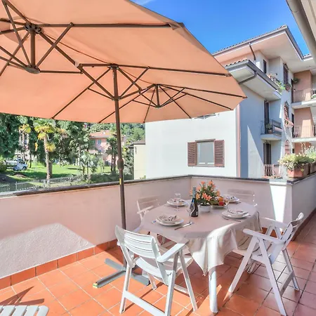 Gaya Center - Happy Apartment Stresa